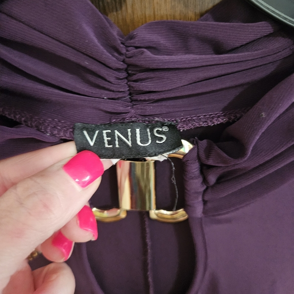 Elegant Purple Women's Top - Picture 3 of 7